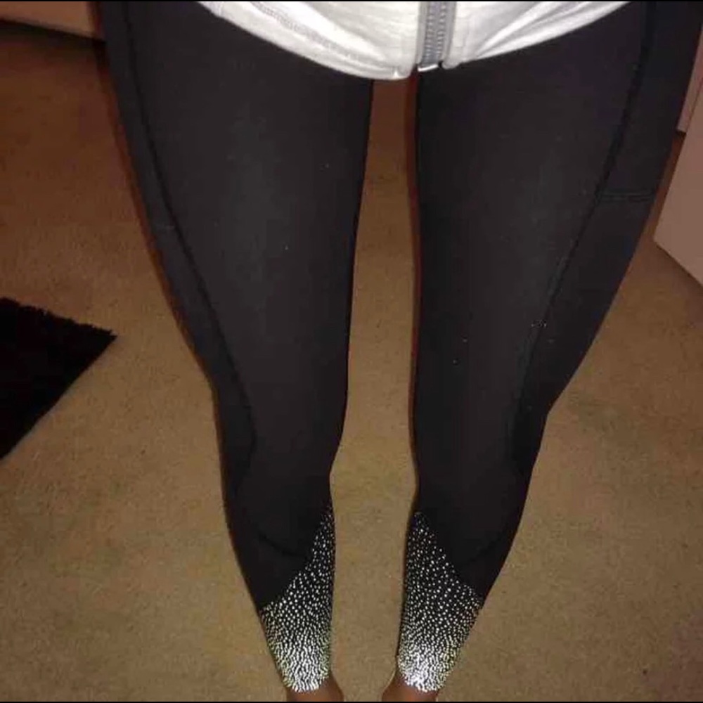 Lululemon tight stuff right reflective